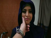 Stunning Arab dziewczyna In Beautiful Blue Veil